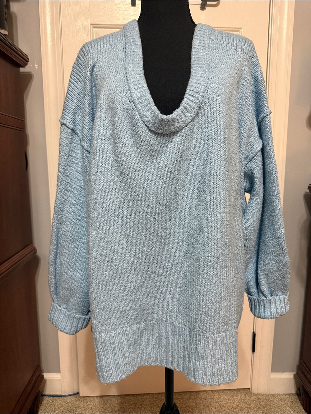 Free People Light Blue V-Neck Oversized Women's Sweater